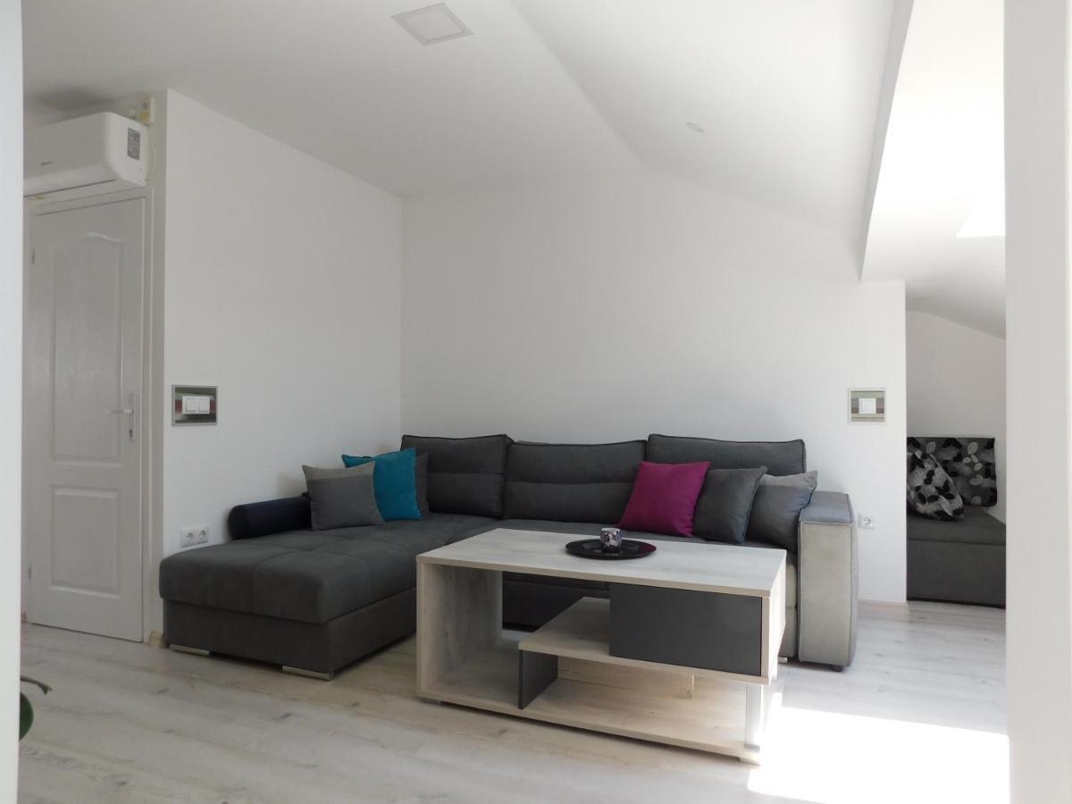Tina Apartman Prnjavor Exterior photo