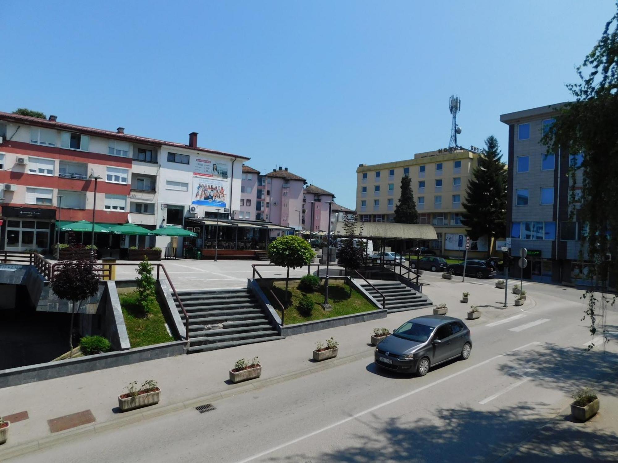 Tina Apartman Prnjavor Exterior photo